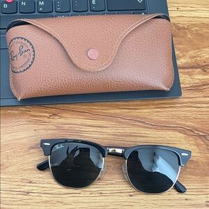 Ray-Ban clubmaster Sunglasses with Case